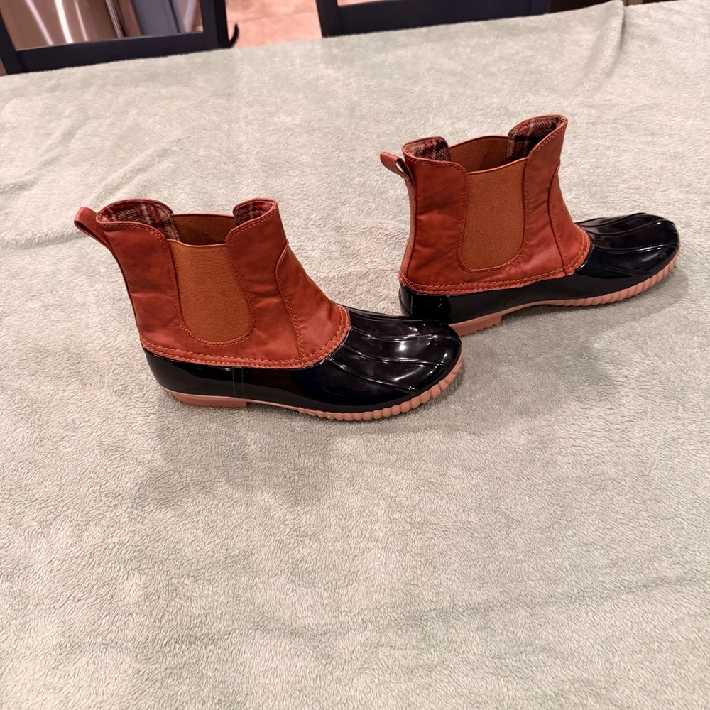 Yoki Women's Winter & Rain Boots - Brown and Black size 9 - Picture 2 of 8